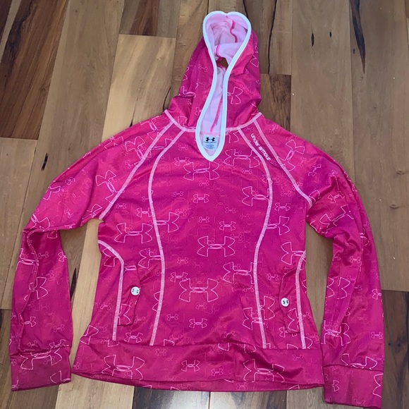 Under Armour Other - NWOT ~ UNDER ARMOUR PULLOVER ~ YOUTH LARGE